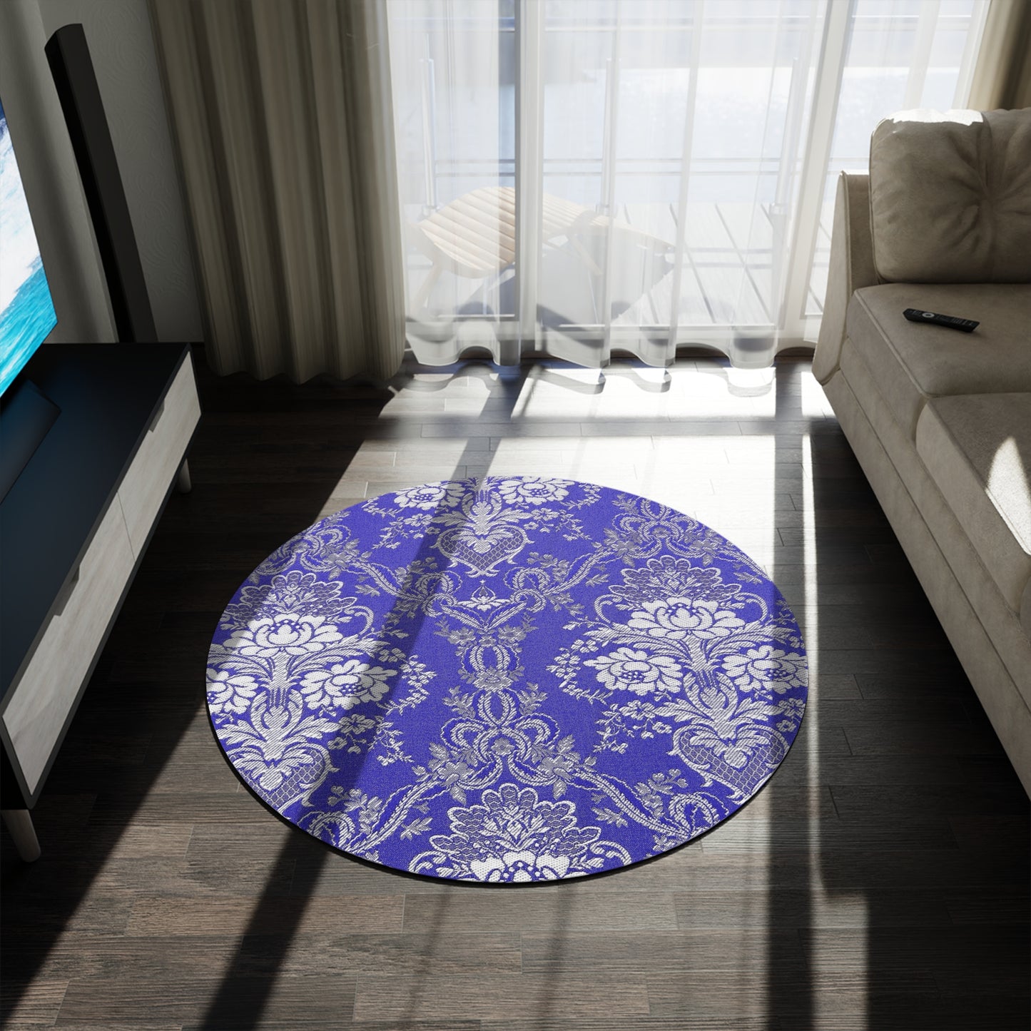 Round Rug Has Matching Products Sold Separate. One Comforter Two Pillow Sams And A Lamp, With Shipping Under 268$. Pick Your Own Image For Free Please Call, Matching Rugs Curtains And Clocks Also Available