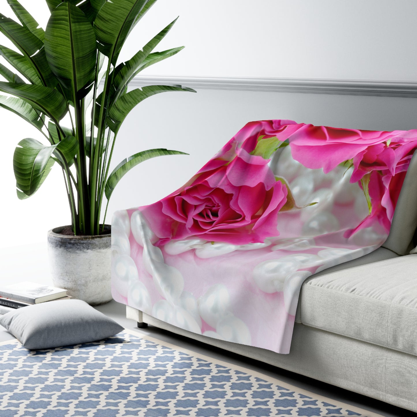 Sherpa Fleece Blanket Has Matching Products Sold Separate. One Comforter Two Pillow Sams And A Lamp, With Shipping Under 268$. Pick Your Own Image For Free Please Call, Matching Rugs Curtains And Clocks Also Available